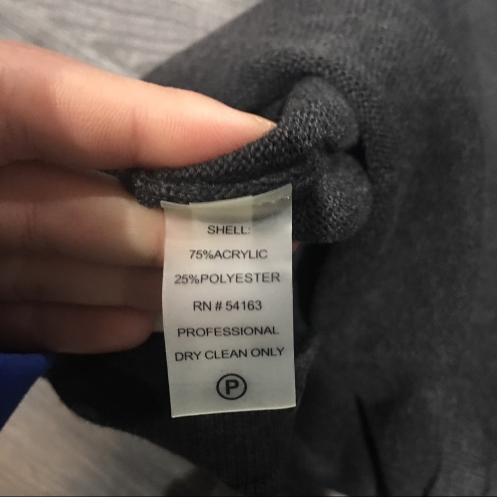 Women’s Calvin Klein Sweater Dress - Picture 8 of 8